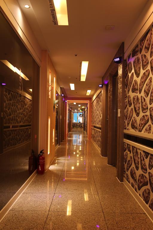 Arban City Hotel Busan Bagian luar foto