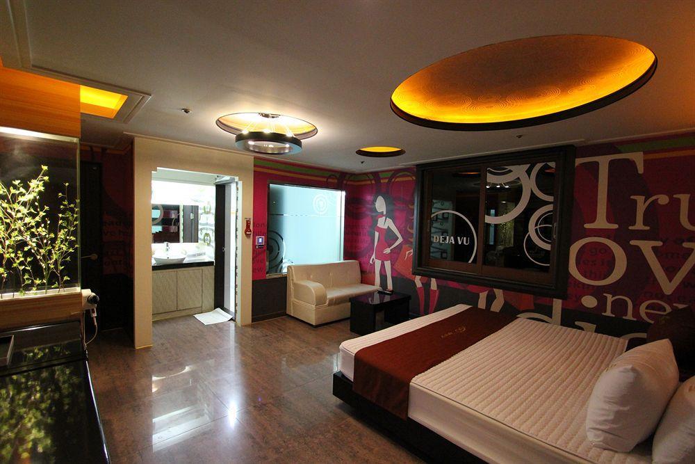 Arban City Hotel Busan Bagian luar foto