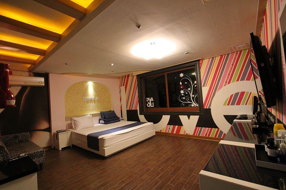 Arban City Hotel Busan Bagian luar foto